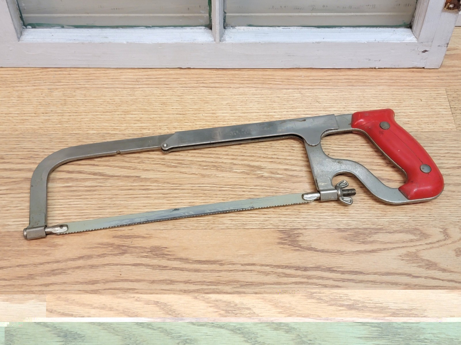 Vintage 1960’s Millers Falls No. 48-D Adjustable Hack Saw Red Tenite Handle USA