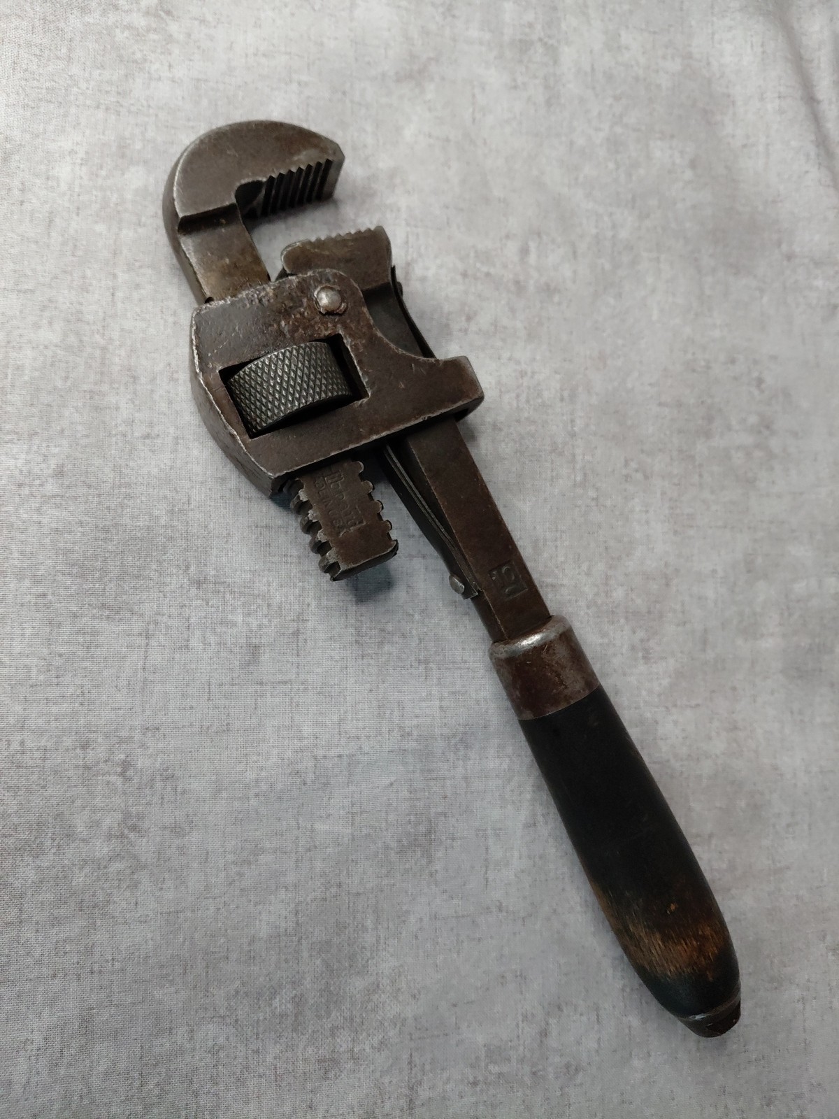 Hubbard #10 Pipe Wrench
