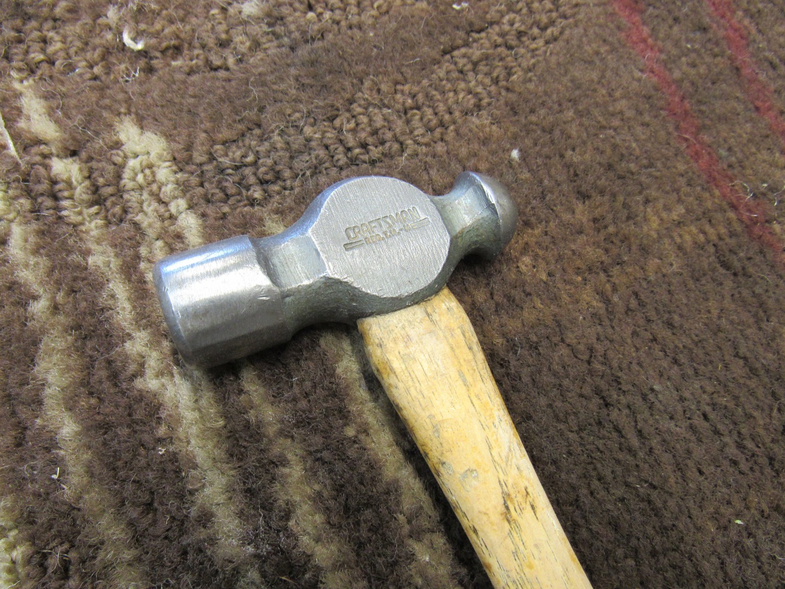 Vtg Craftsman 38463-8oz M Professional Mechanic’s ball peen hammer, exc. cond.