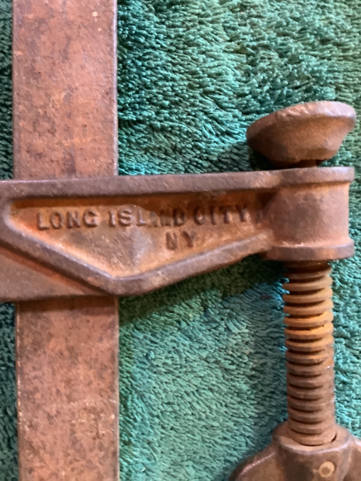 Vintage Wetzler 27″ capacity bar clamp