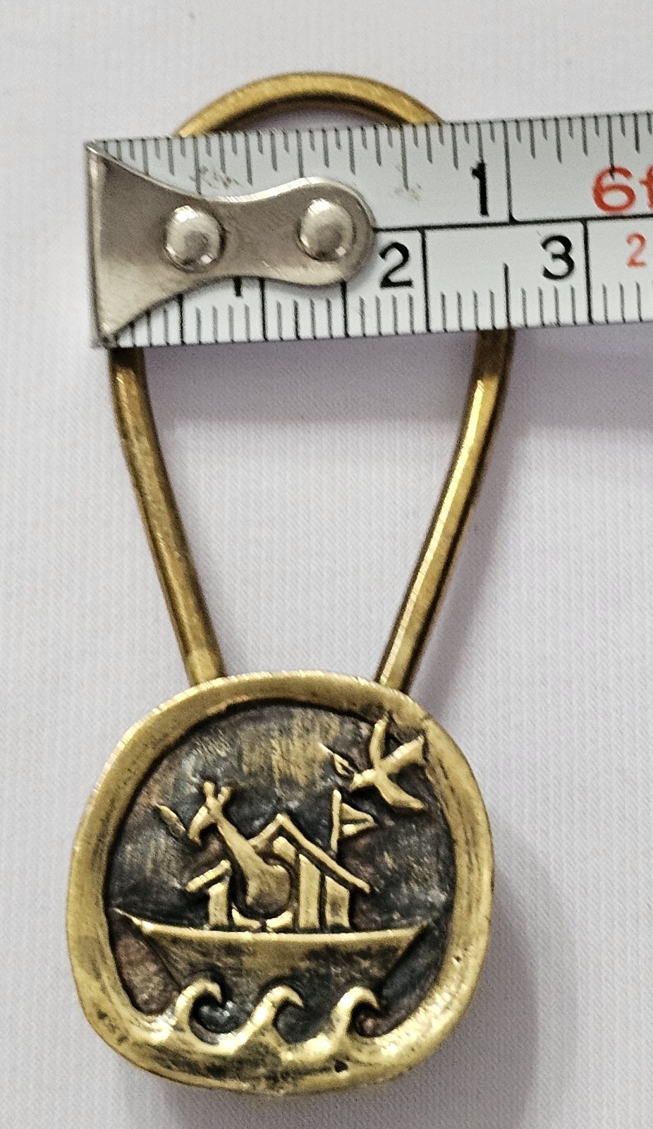 Vintage Noahs Ark Brass Jeep Collins Brass Key Ring Chain. RU