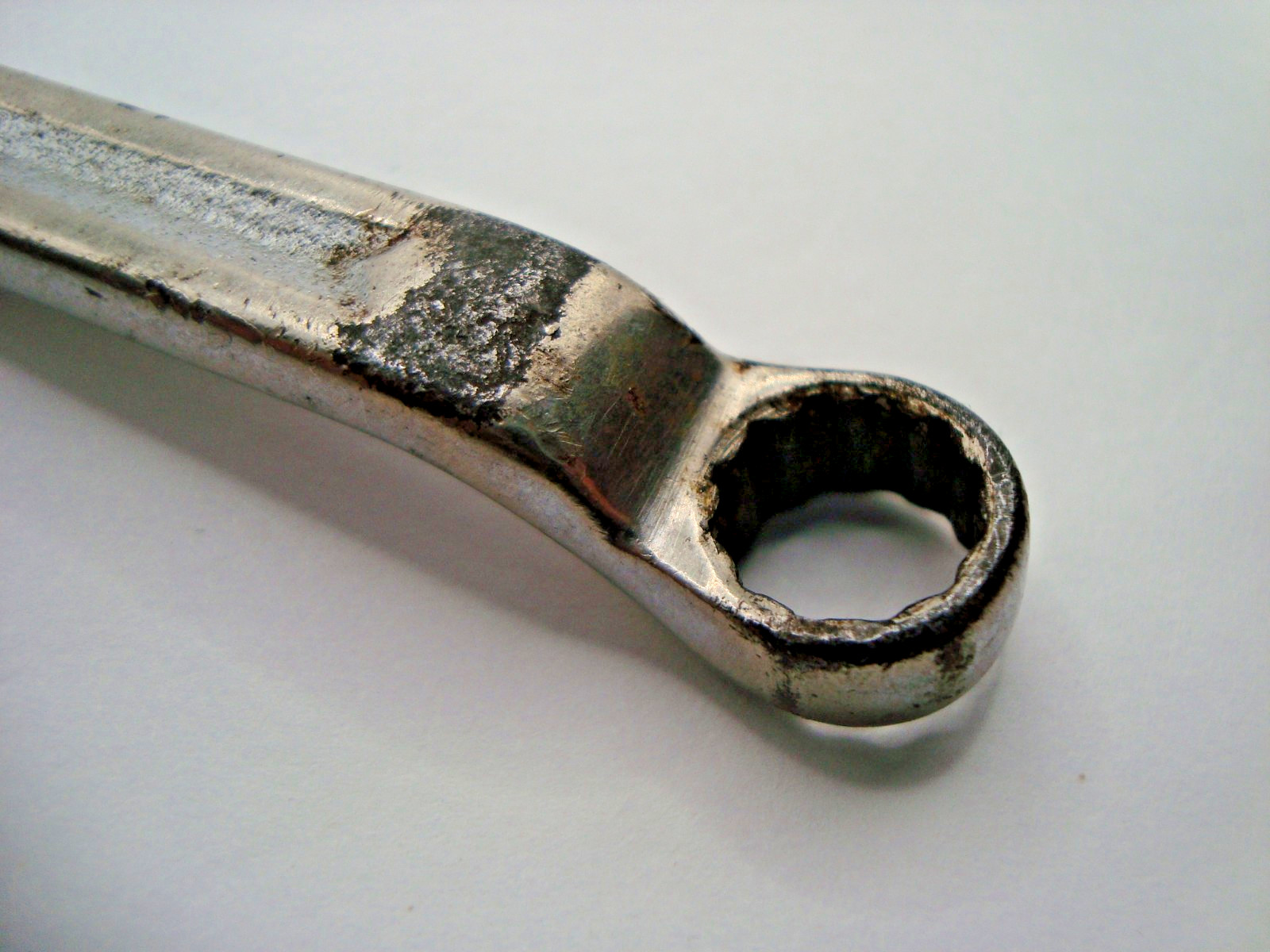 SNAP ON XV1214 3/8″ x 7/16″ OFFSET BOX END WRENCH / 12 POINT / 7-3/4″ LONG / USA