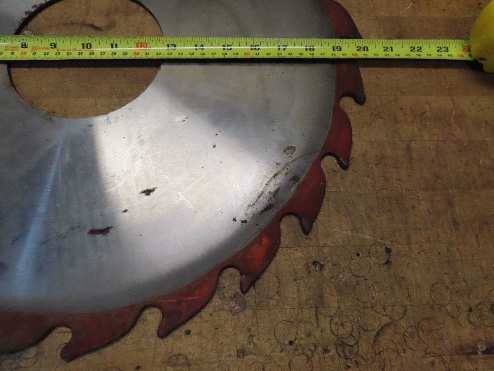 Vintage CanCar Chip-N-Saw 20″ sawmill saw blade 24 carbide teeth 5-1/2″ arbor