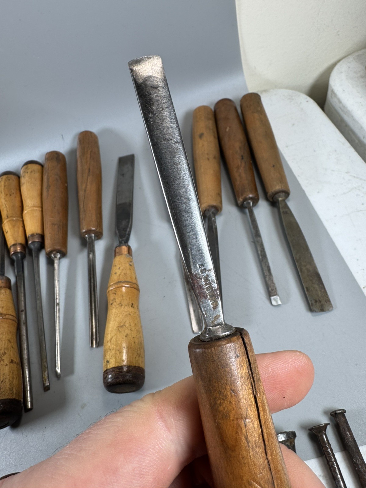 Lot of 31 Vintage Wood Carving Chisels Sheffield Henckels Buck Bros Eskilstuna
