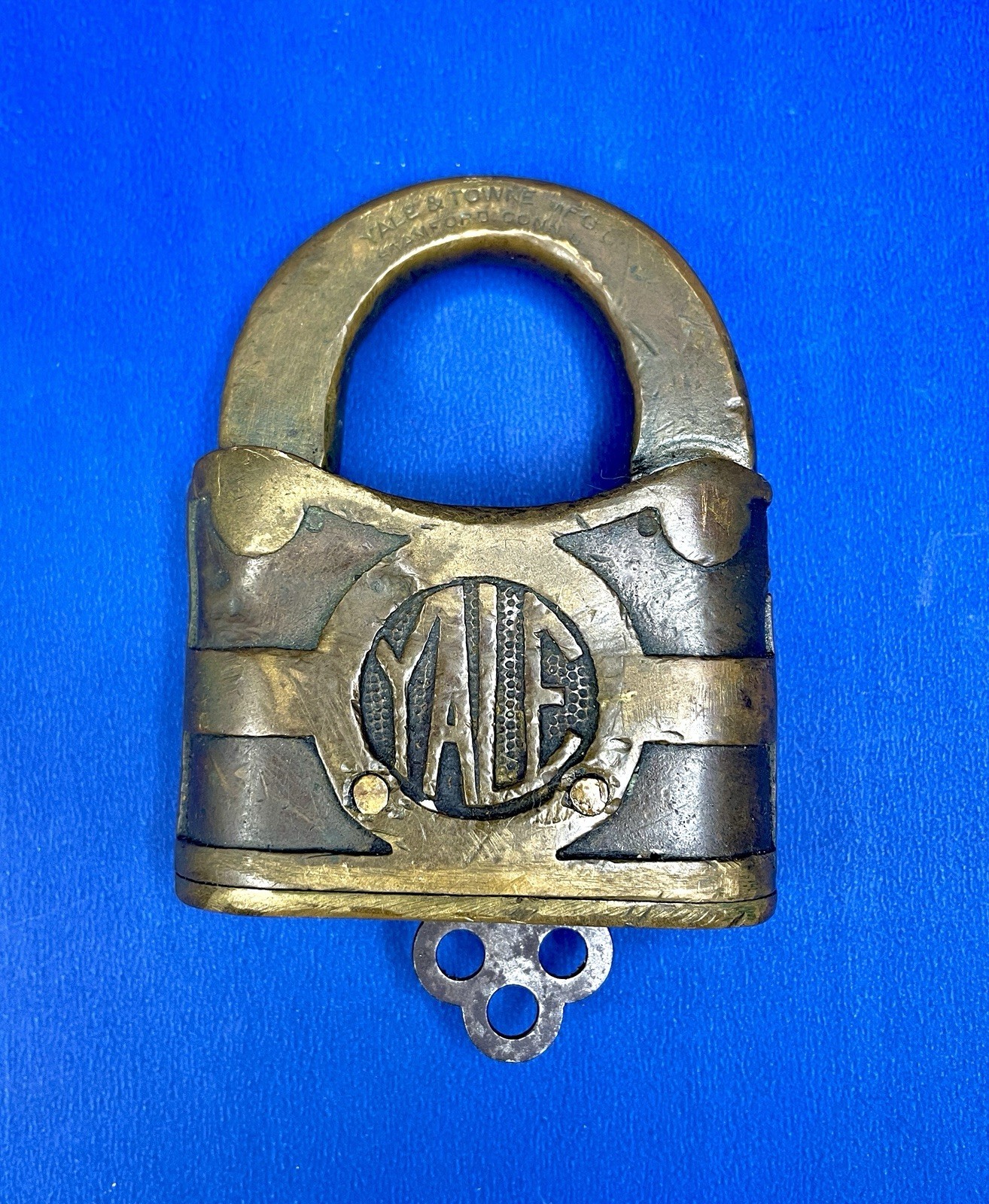 Vintage Large Antique Yale & Towne Padlock Original Key Lock
