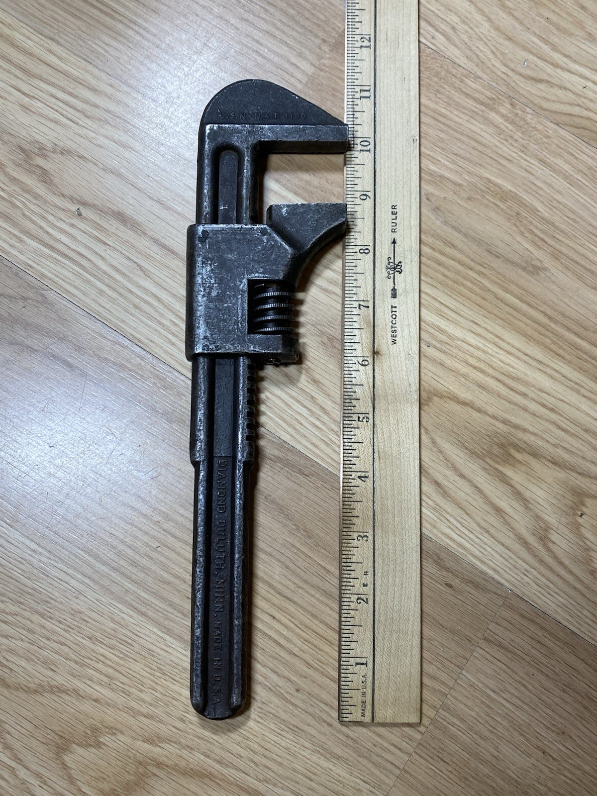 Vintage US NAVY (U.S.N.) Diamond Calk Horseshoe Co. 11” Pipe Wrench – USN N.A.F.