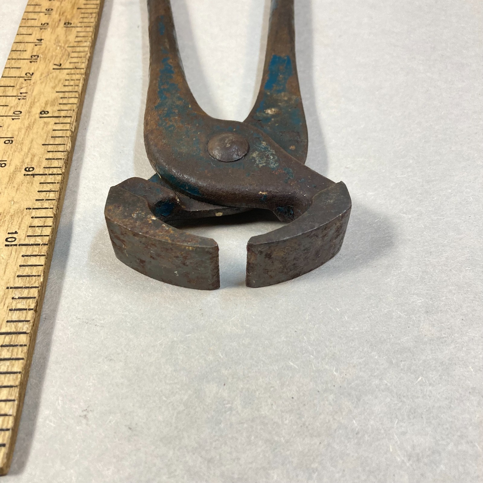 Vintage End Cutting Nippers 6″ Handle
