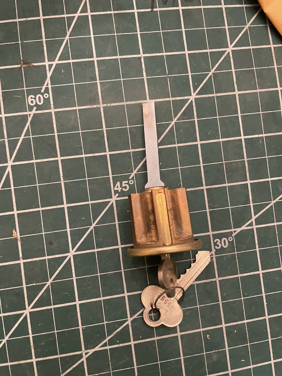 Corbin Russwin Rim Cylinder Commercial 2 Keys Locksmith Maintenance 2L 70