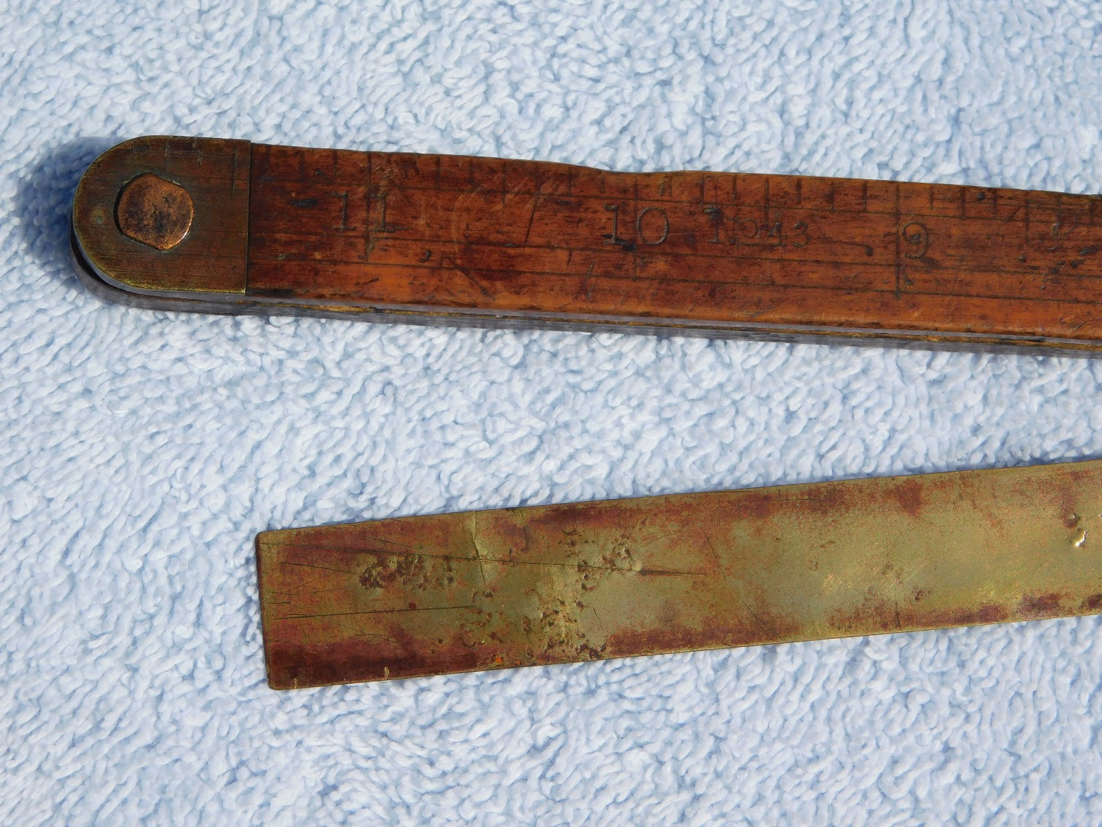 Vintage No. 43 Boxwood & Brass Ship Carpenter’s Rule – Early Repair