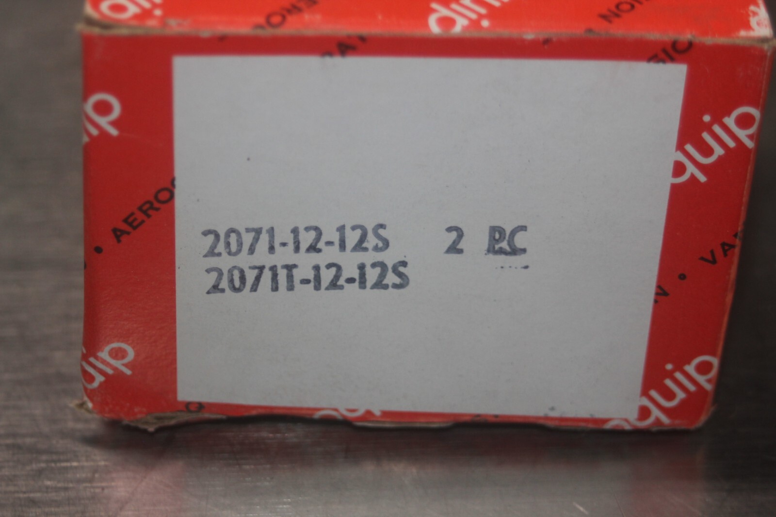 Aeroquip 90 Degree Swivel Nut Elbow 2071-12-12S 2Pk