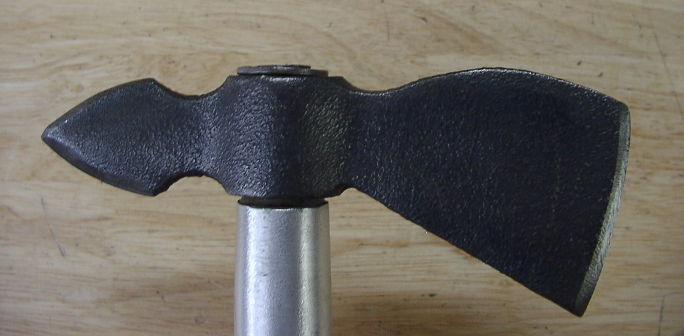 Unusual Hatchet,1lb.15oz,6-3/4″ Head,Aluminum Alloy Hollow Handle,Throwing Axe?