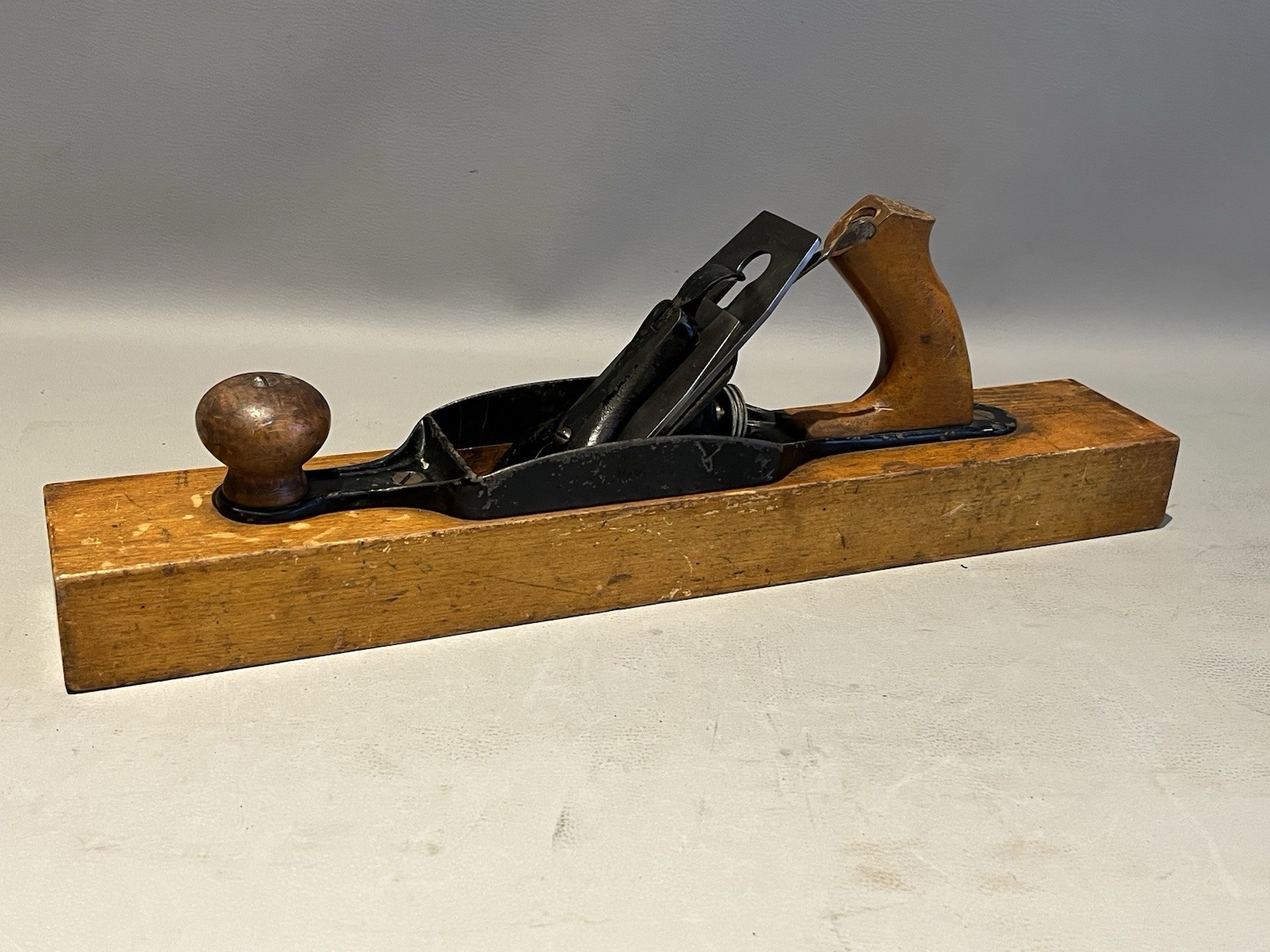 Vintage Union 18″ No. 28 Transition Wood Plane Made in USA – New Britian , Conn