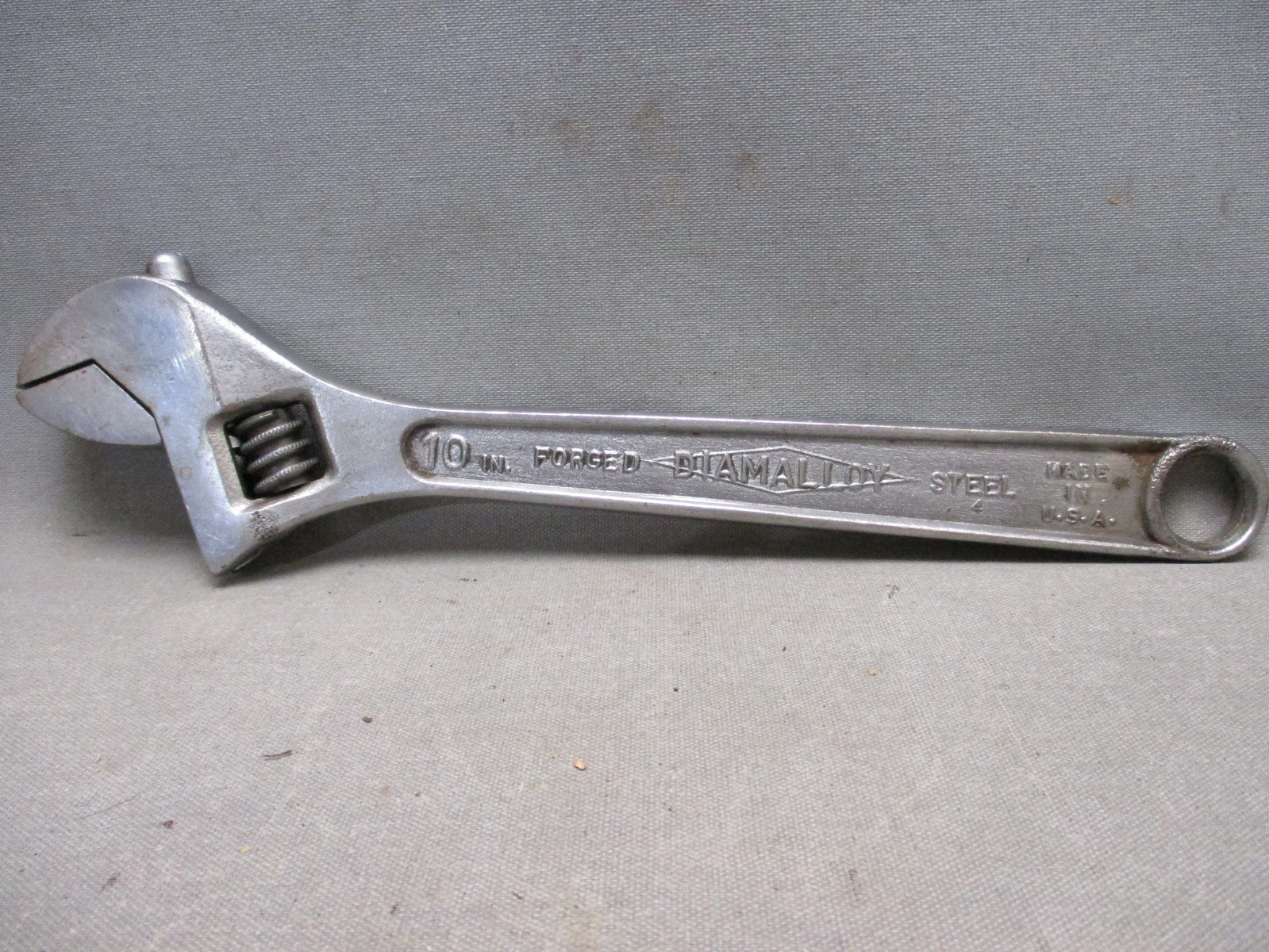 Vintage Diamond Calk Horseshoe Co. 10″ Adjustable Wrench Diamalloy Duluth MN USA