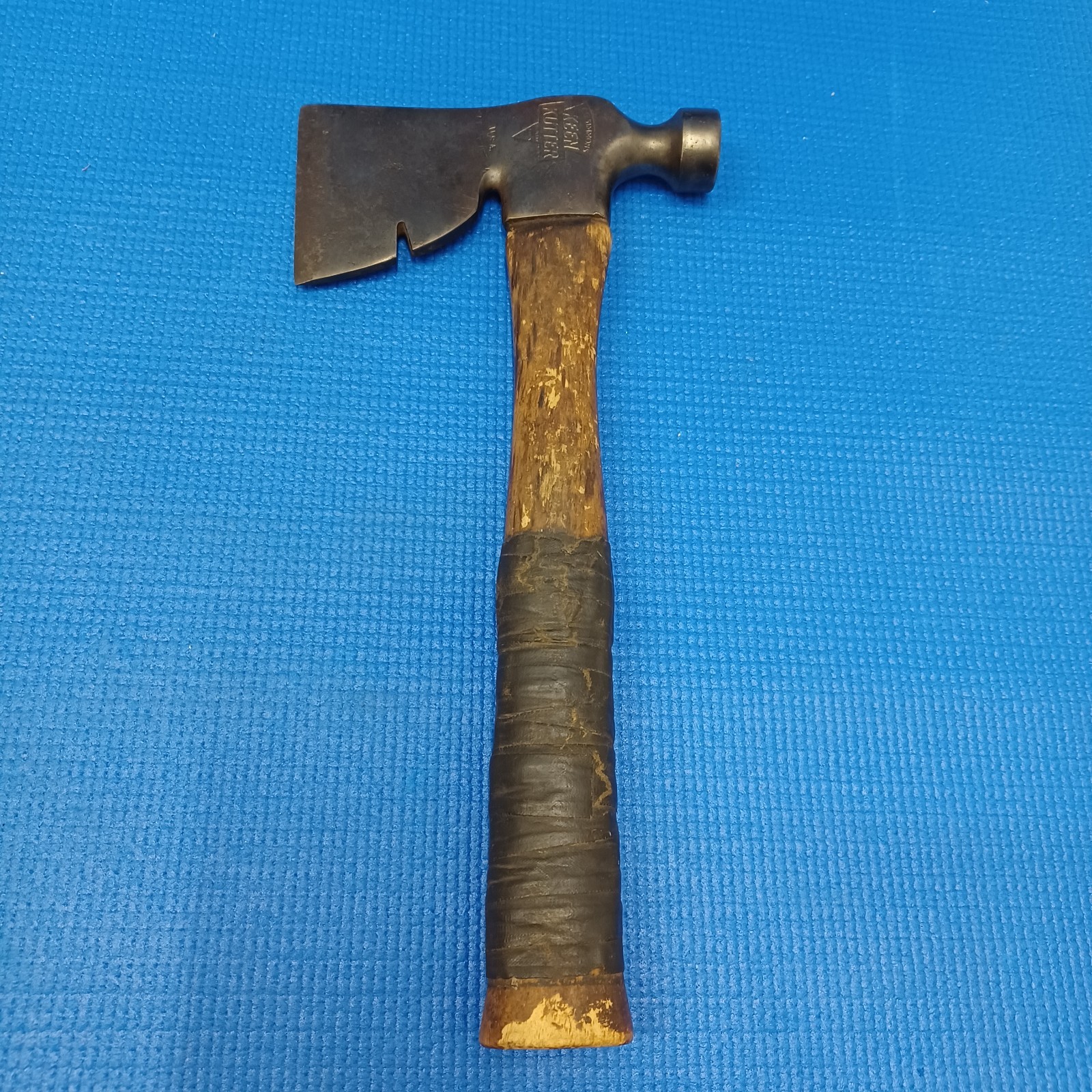 Vintage Keen Kutter Hatchet carpenter/ camp E.C. Simmons