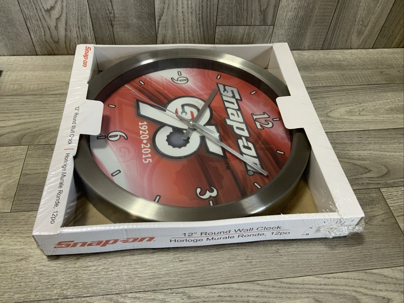 New! Snap-On TOOLS 12″ STAINLESS STEEL 95TH ANNIVERSARY SHOP GARAGE WALL Clock