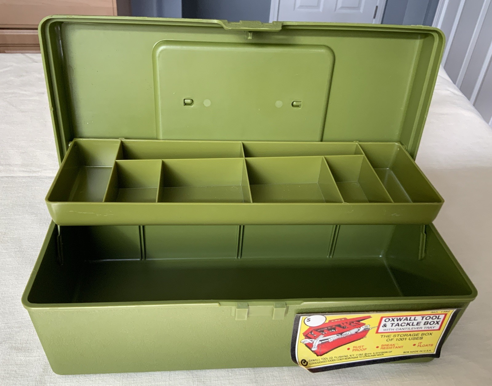 Vintage 1972 Oxwall Tool & Tackle Box W/Cantilever Tray #1482 NOS Avocado Green