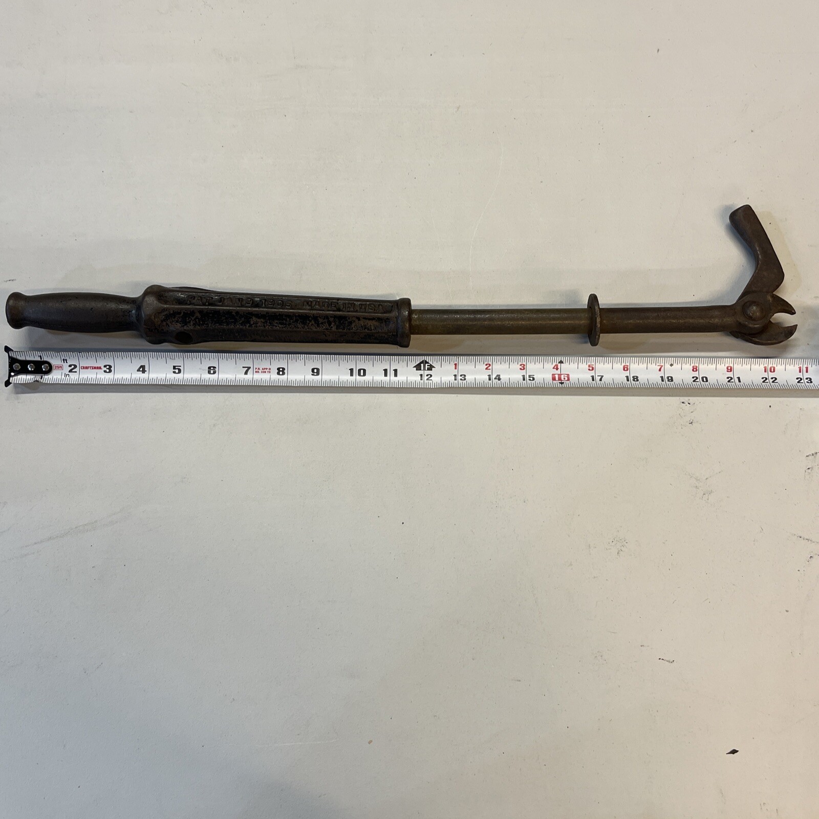 Antique Used “New Jumbo 1906 Nail Puller by Bridgeport Hardware MFG Corp” Tool