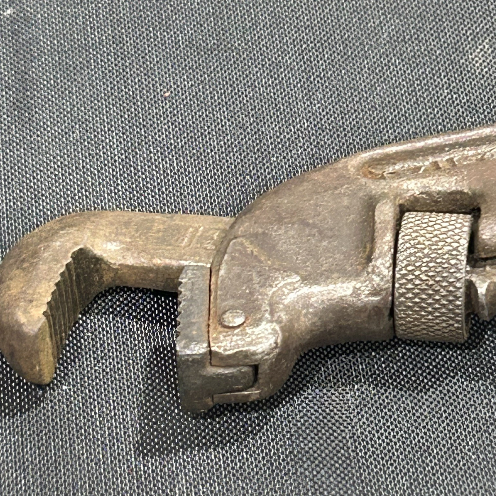 Vintage Rigid 5″ Offset Pipe Wrench by Ridge Tool CO Elyria Ohio E8