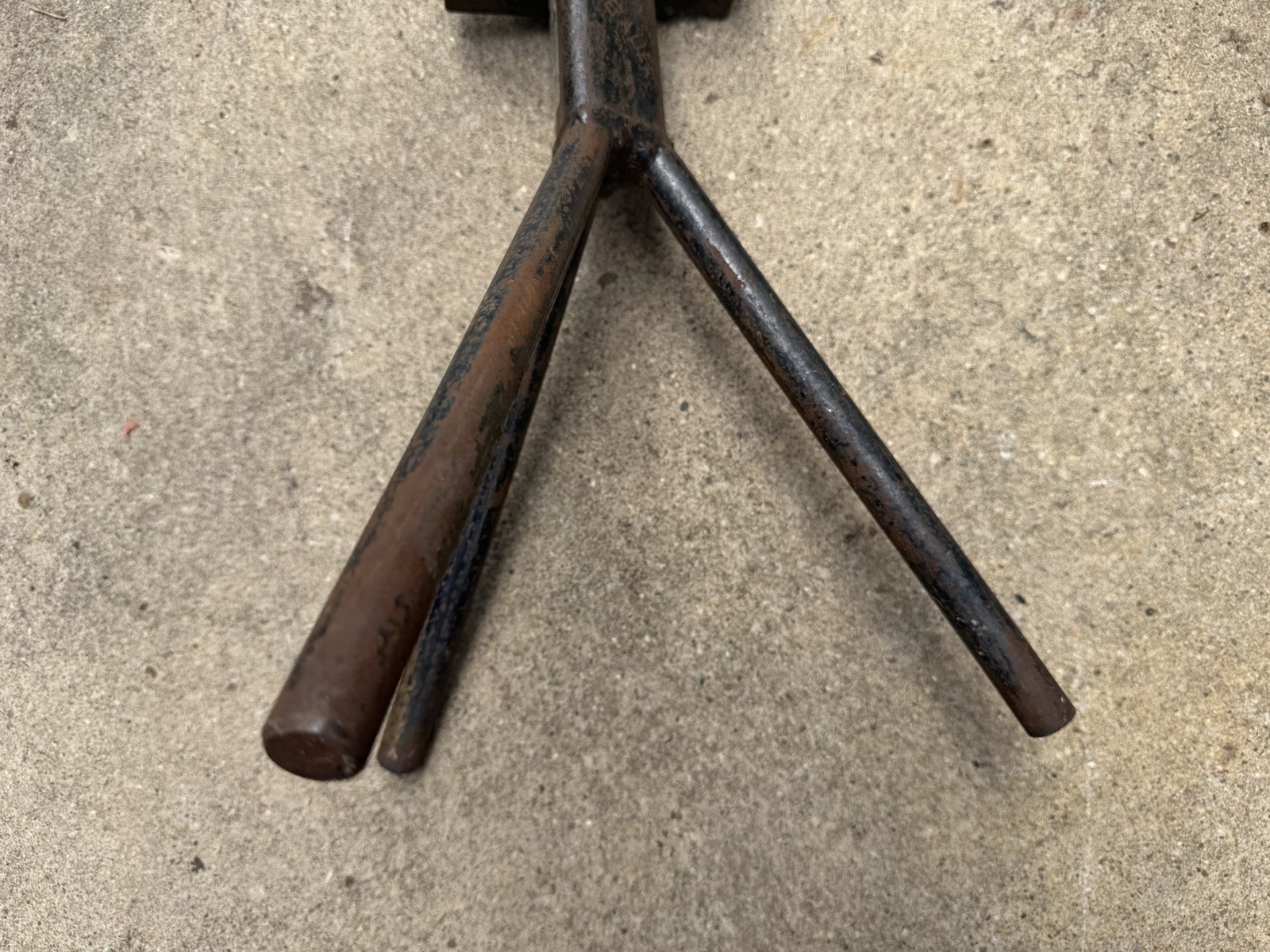 Vintage Blacksmith Valley Farrier Supply Anvil Horseshoeing Hoof Stall Jack 16lb