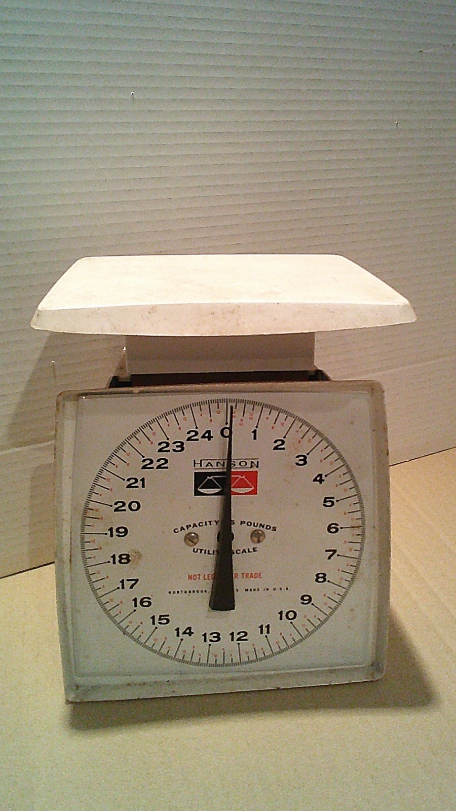 Hanson 25lb Scale kitchen/bar/display/art/crafts USA