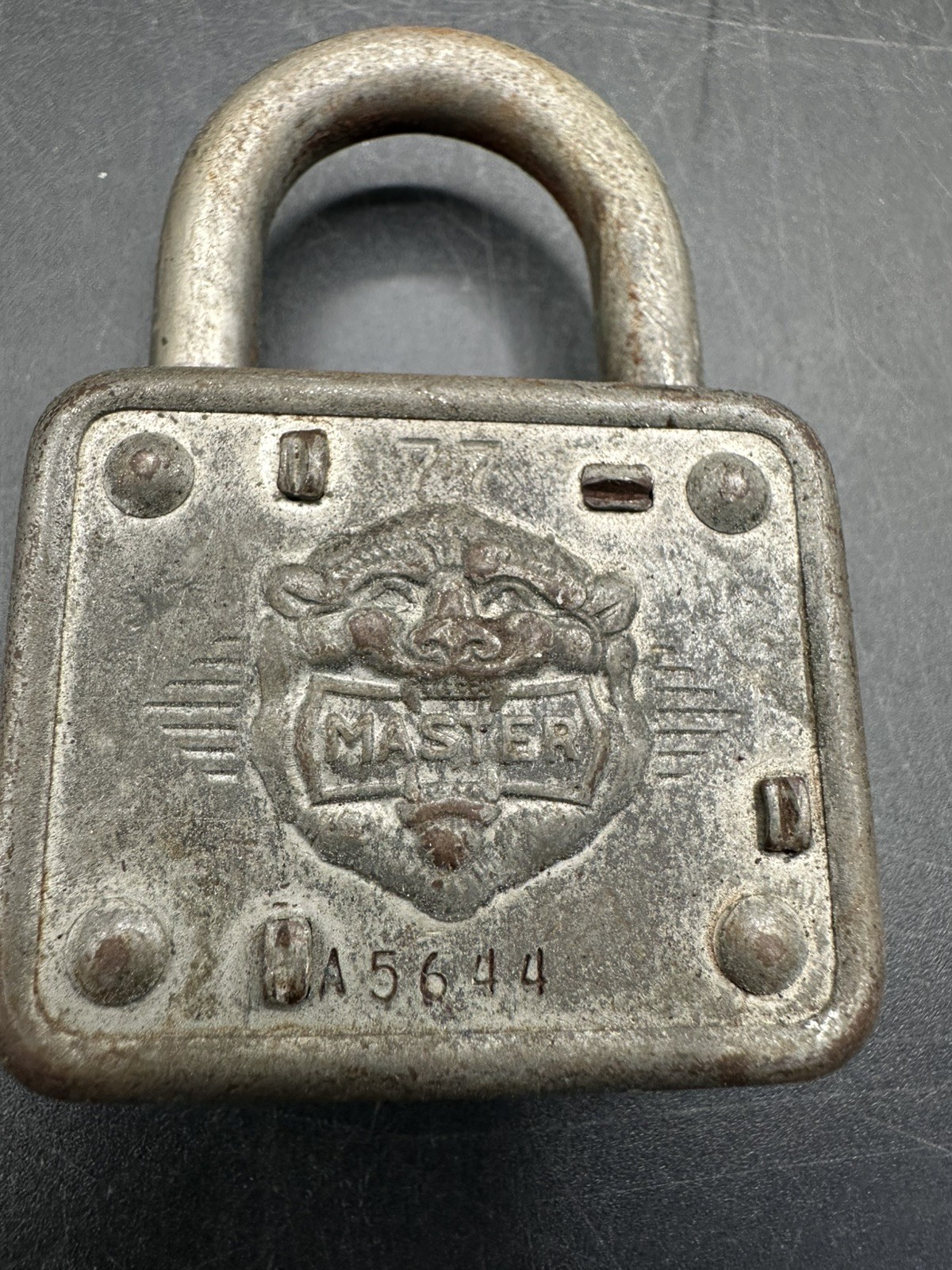 Lot of 10 Vintage Master Lock Co. #77 Lion Head Padlocks 2 Keys Each All Work