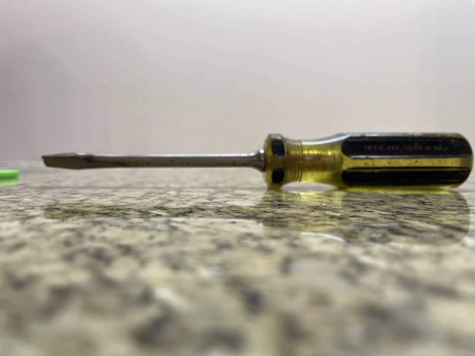 Stanley Round Blane Slotted Screwdriver “Yellow and Black “ USA