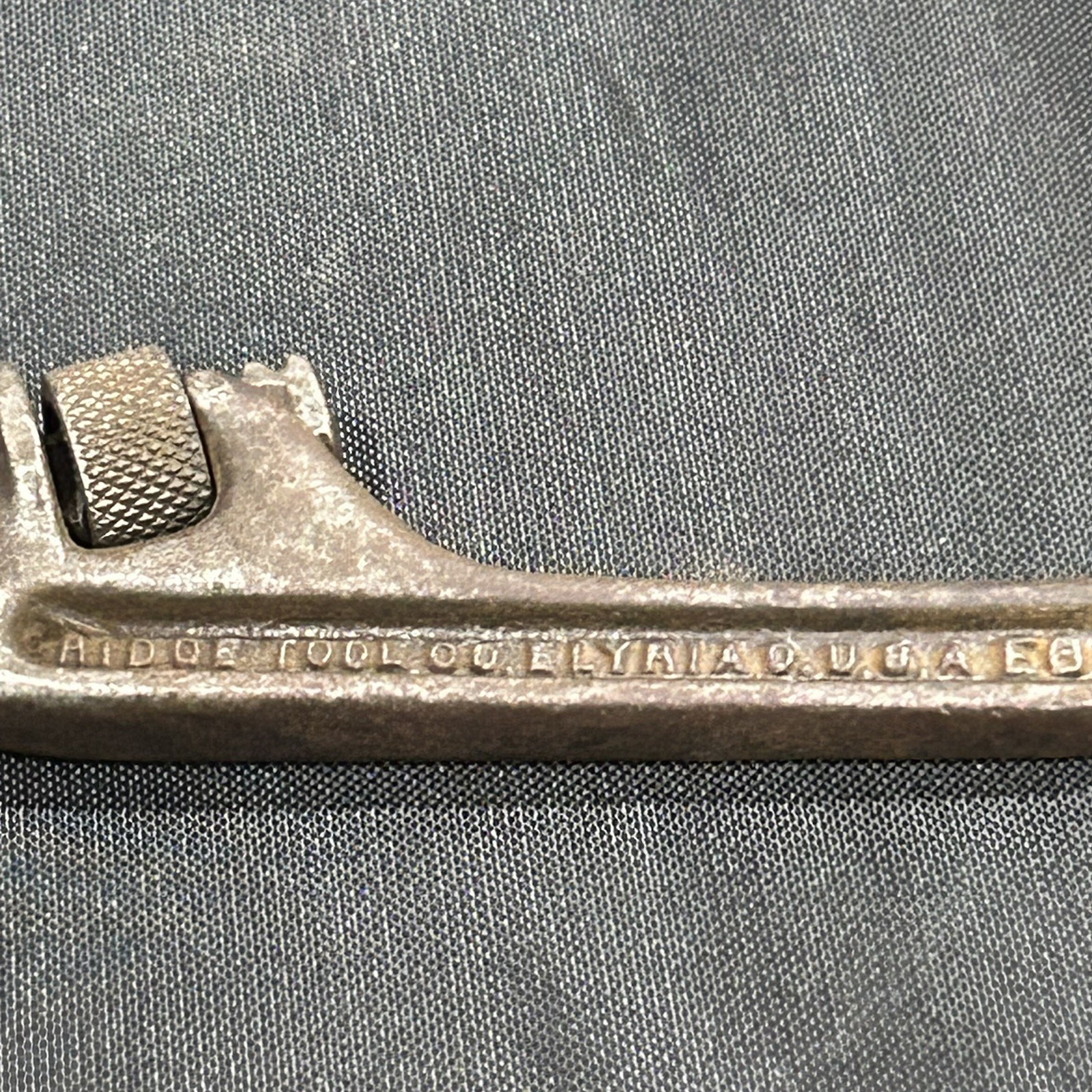Vintage Rigid 5″ Offset Pipe Wrench by Ridge Tool CO Elyria Ohio E8