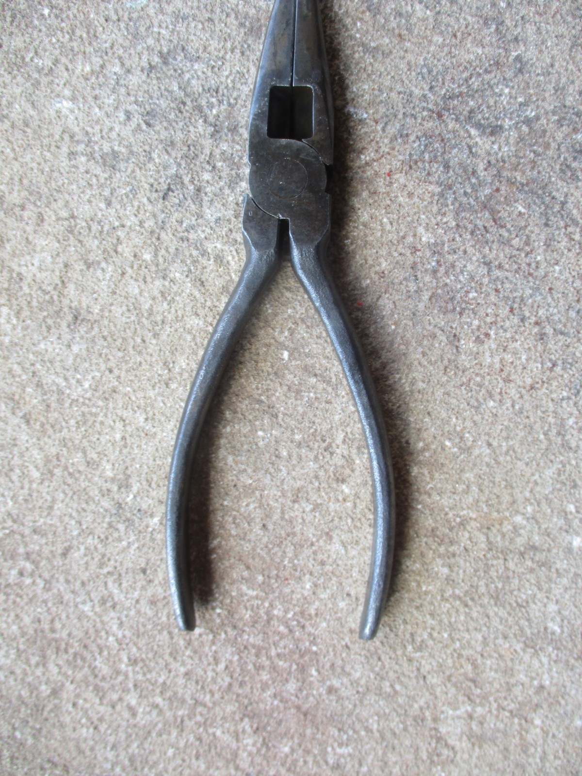 CAMRON NEEDLE NOSE PLIERS 6″ CAMRON US NEEDLE NOSE MADE IN USA