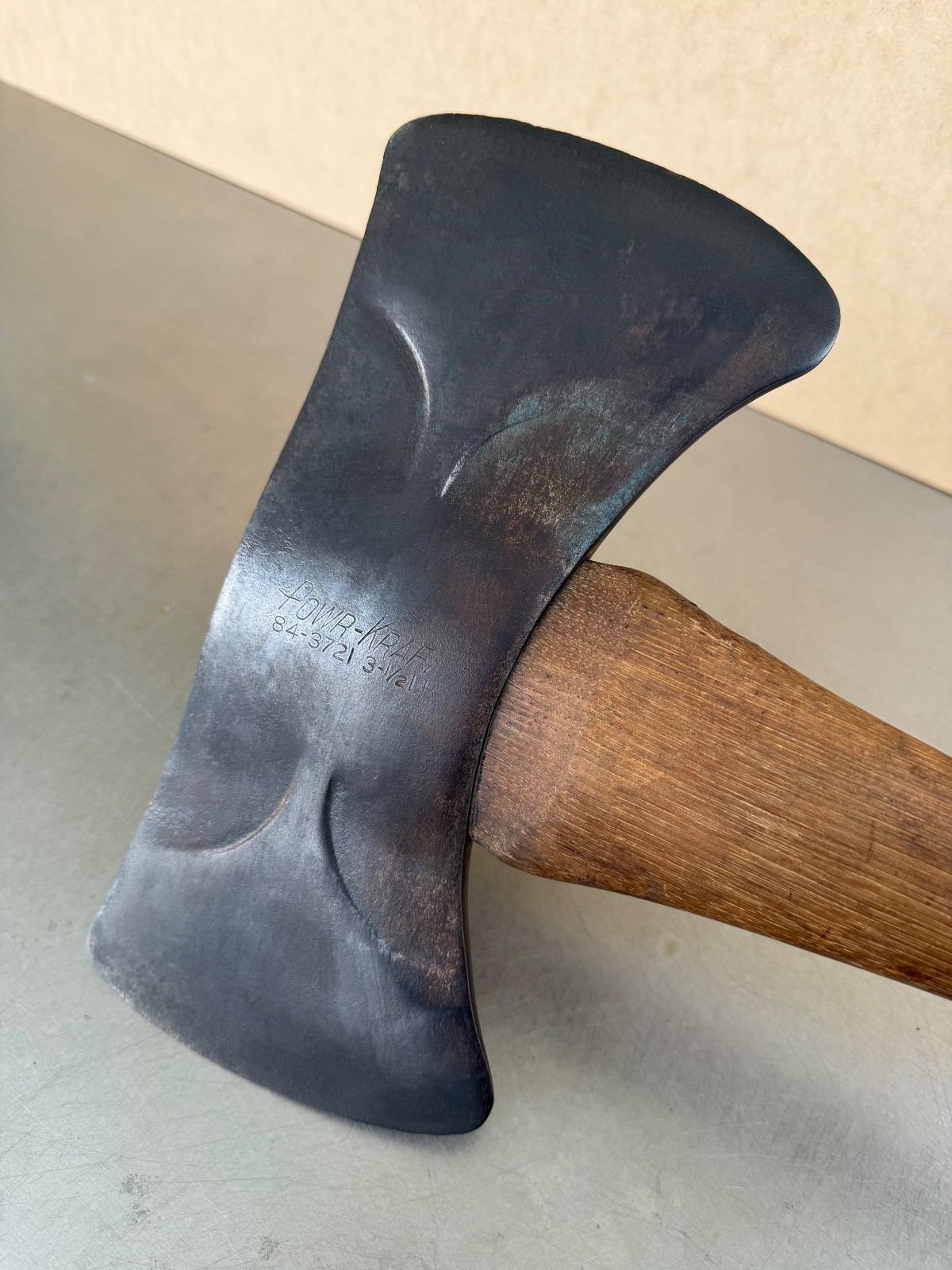 Vintage Power Kraft -Double Bit 84-3/21 3-1/2 Pounds Original 35-1/2″ Handle