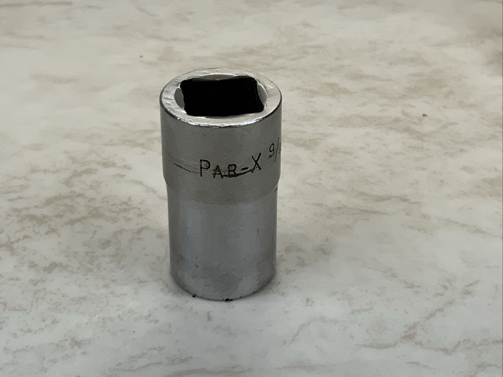 PAR-X (Snap-On) UH-181, 9/16in. 1/2 Drive 6pt Socket, USA Made
