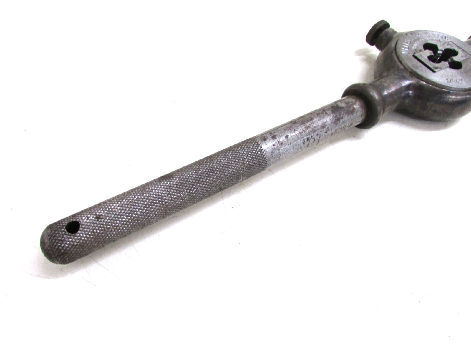 WELLS BROS. GREENFIELD, MA LITTLE GIANT DIE HANDLE, 2-3/4” ROUND DIES