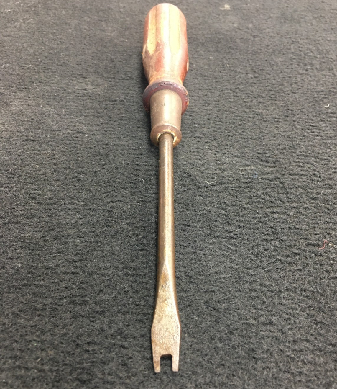 Mayhew Sure Grip Screwdriver Wood Handle, USA, VINTAGE