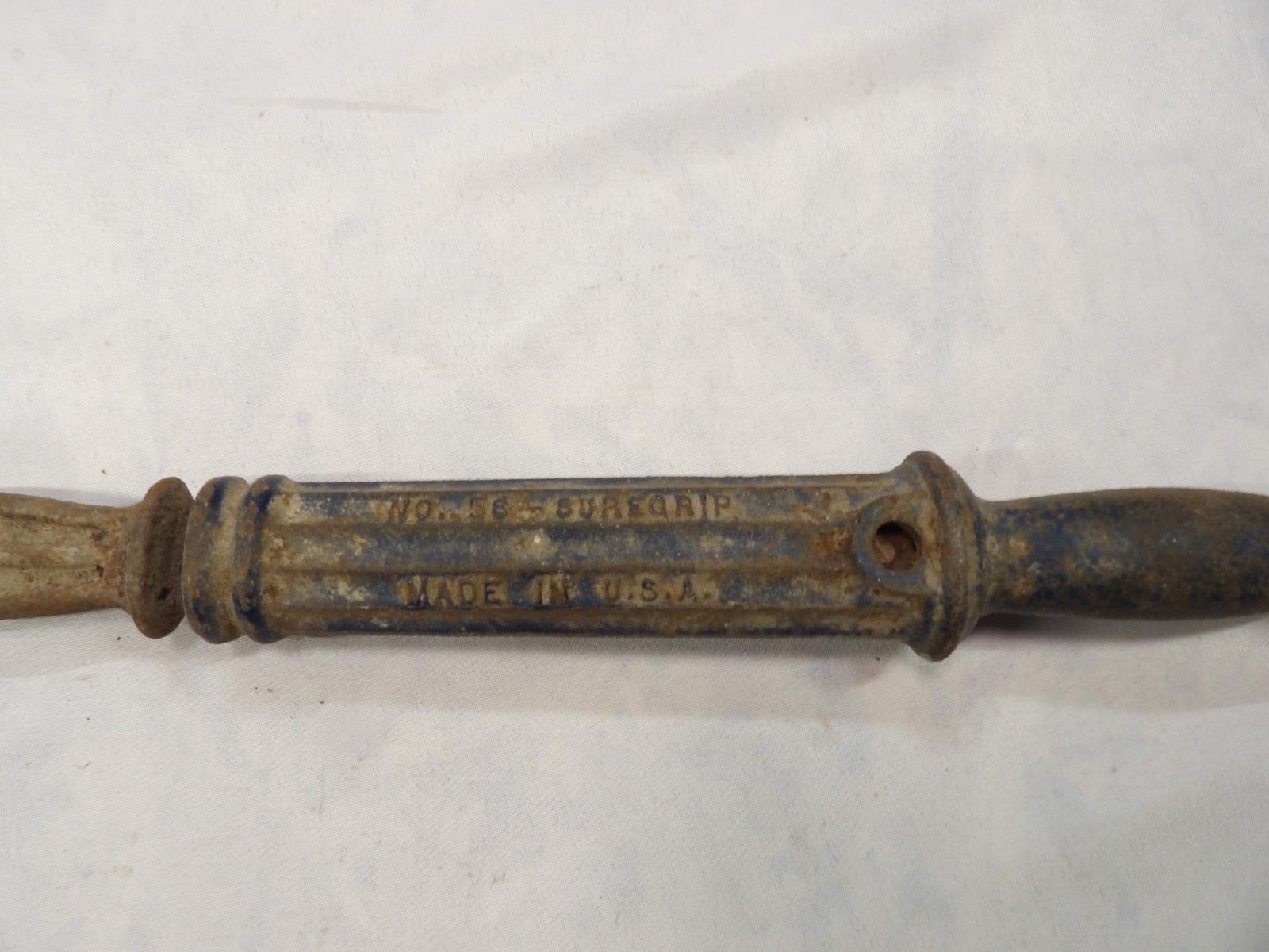 Vintage Crescent-Bridgeport Hardware No. 56 Nail Puller – Sure Grip – USA