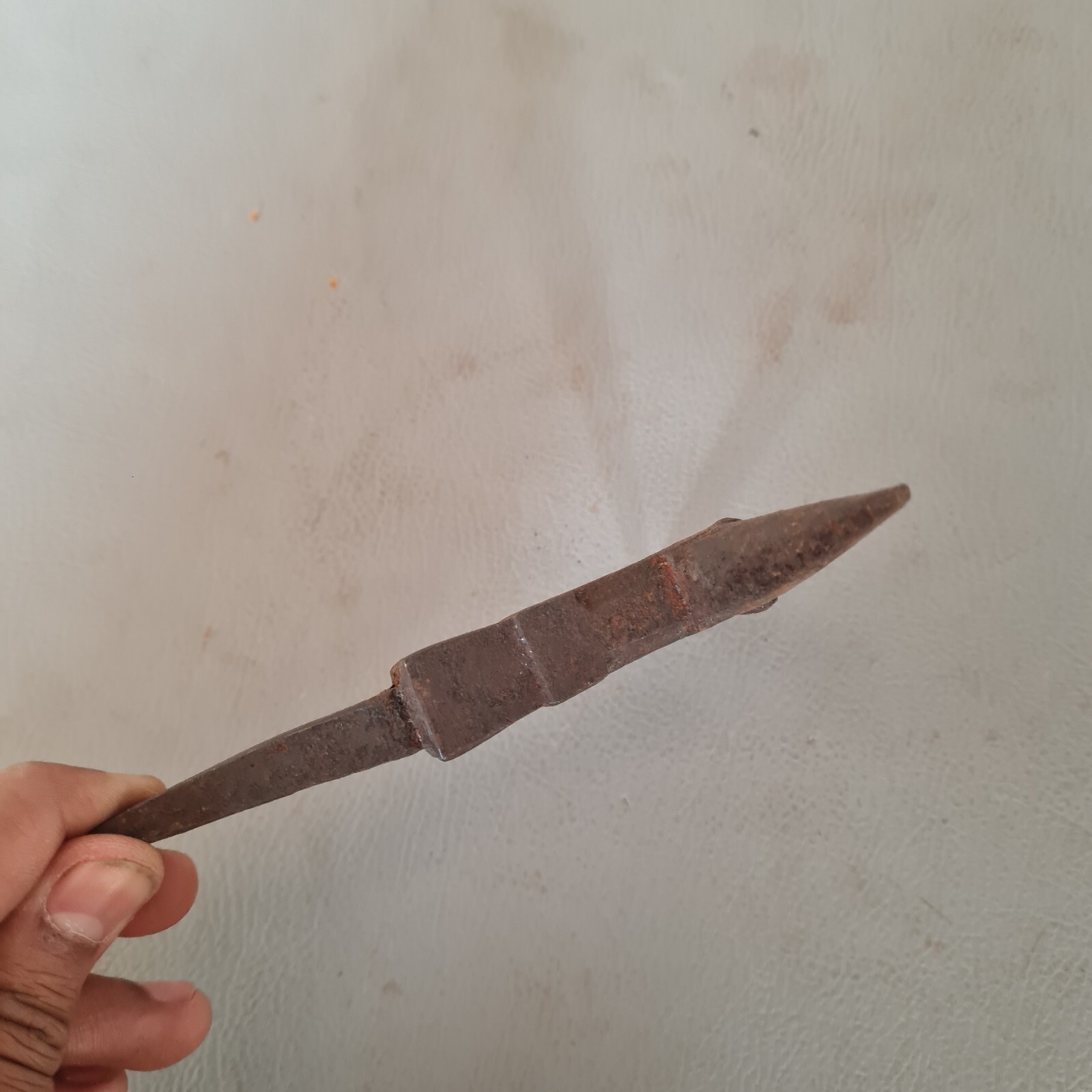 Rare original T-Shaped Iron Gunsmith Blacksmith silversmith Shaping Tool 4.5″