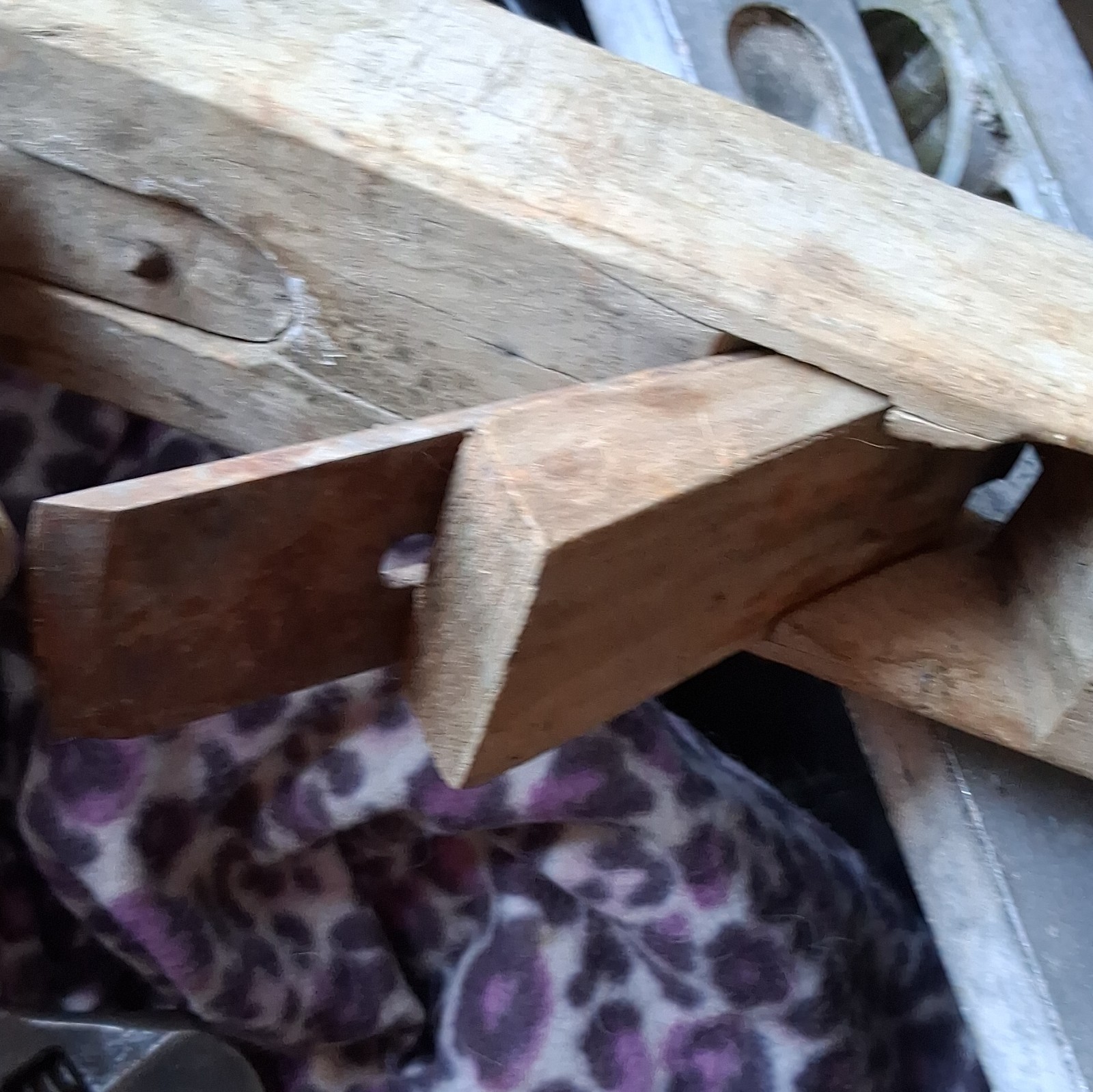 Vintage Original Wooden Woodworking Hand Plane w/ Metal Blade Rear Tote Knob