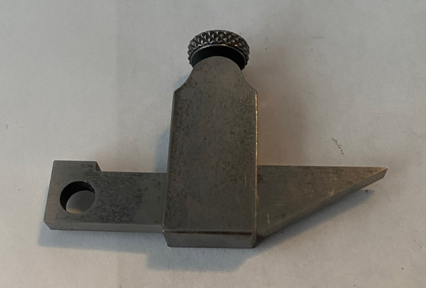 LS Starrett Co. No. 354 7″ Vernier Height gauge with box
