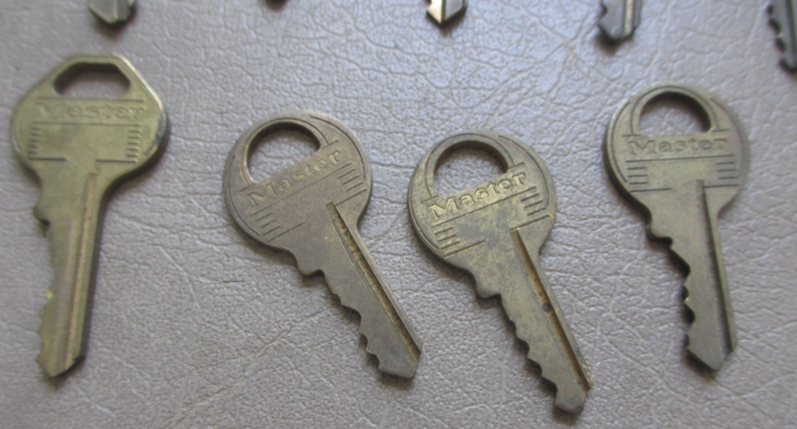 Lot of 36 Vintage Brass Master Lock Co. Keys Knurled Grip Steampunk Key Crafting