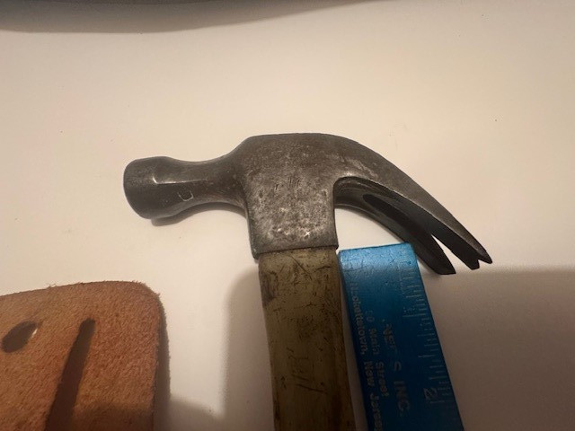 VTG CRAFTSMAN/SEARS Reg Trade Mark-M 3822-16oz 2 Claw Hammer FIBERGLASS HANDLE