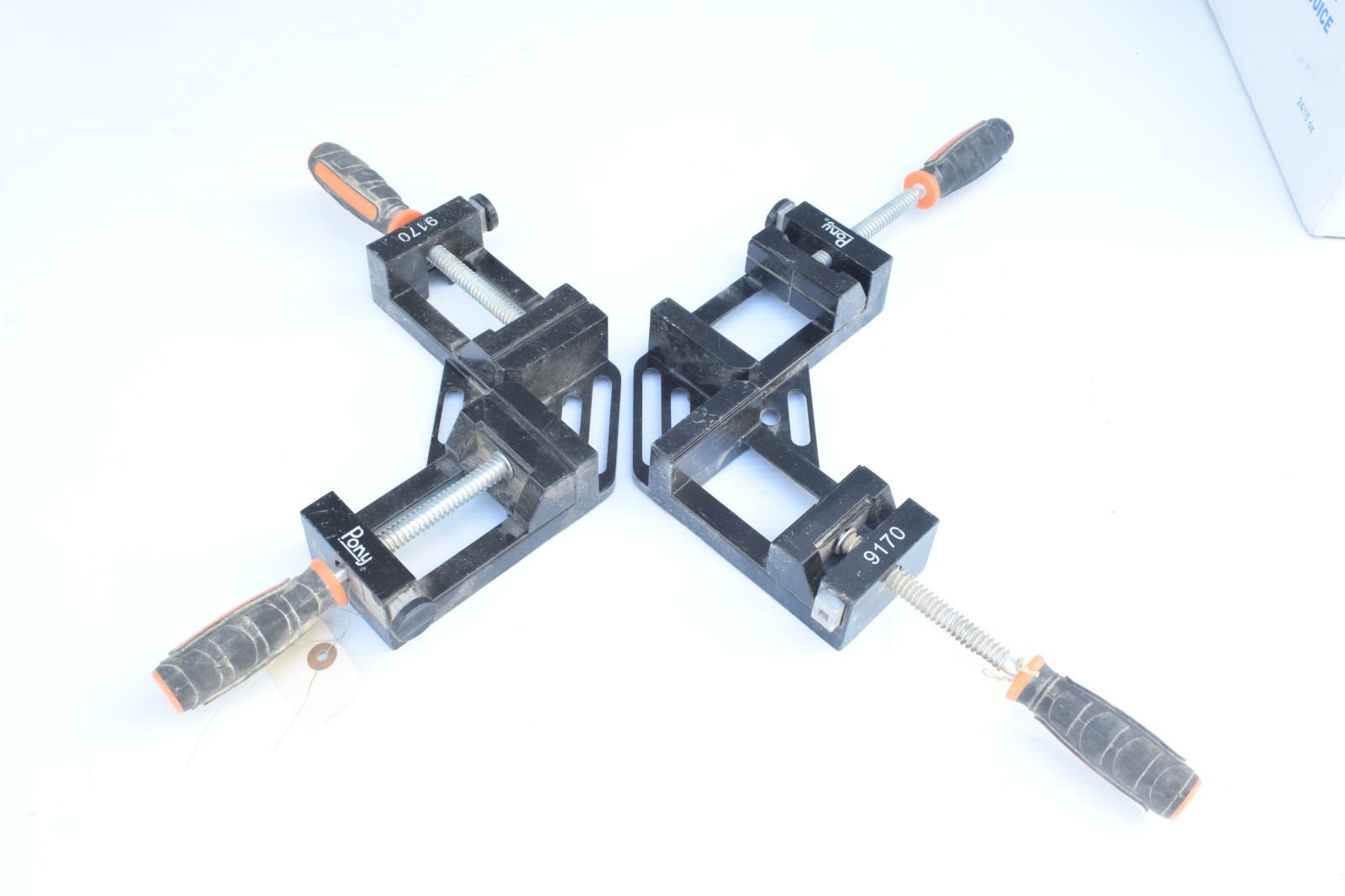 PONY WOODWORK CORNER CLAMP 2 AXIS 90 DEGREE ANGLE 2-1/2″ 2PC LOT METAL TOOL 9170