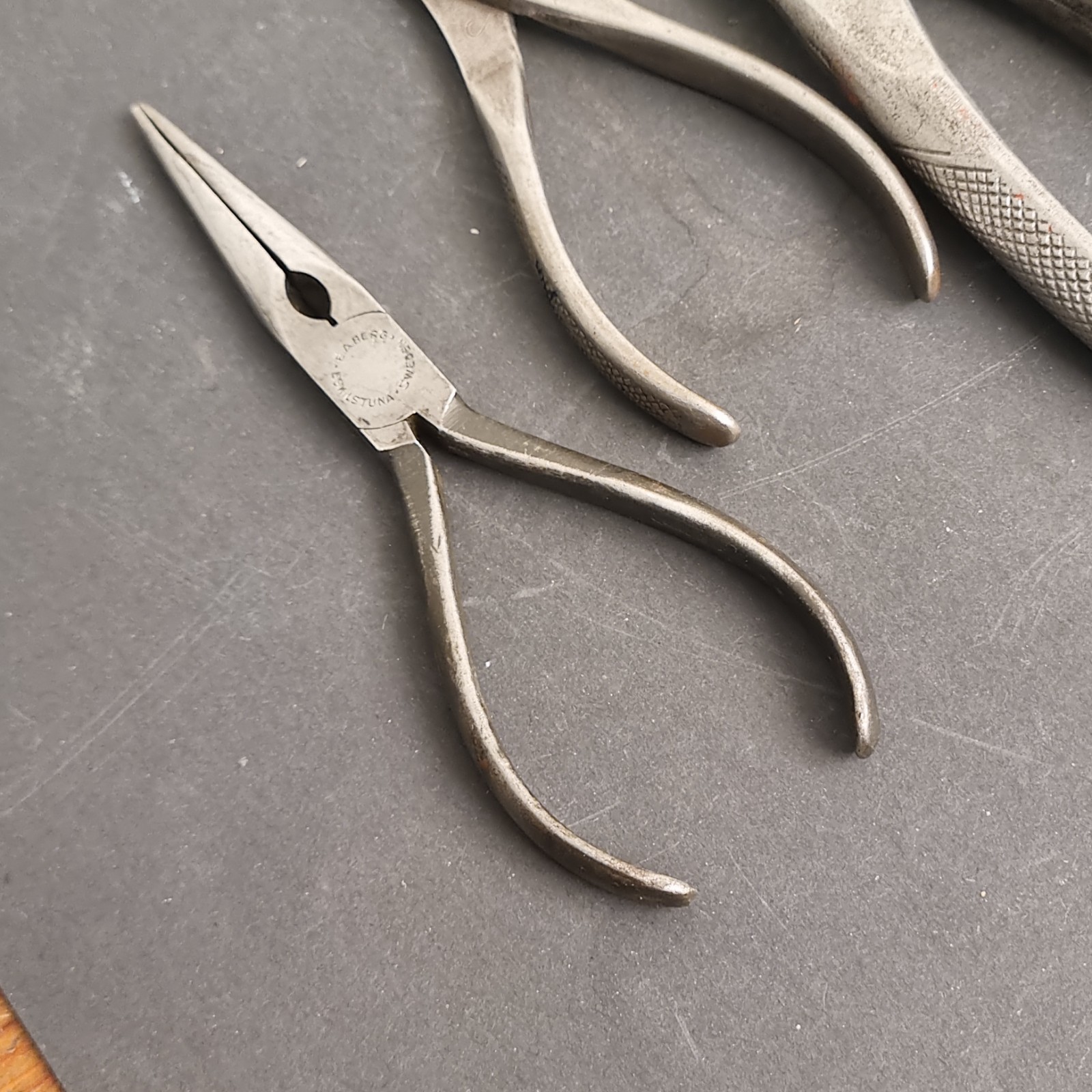 6 vintage E.A. Berg Eskilstuna Sweden Pliers Cutters Set
