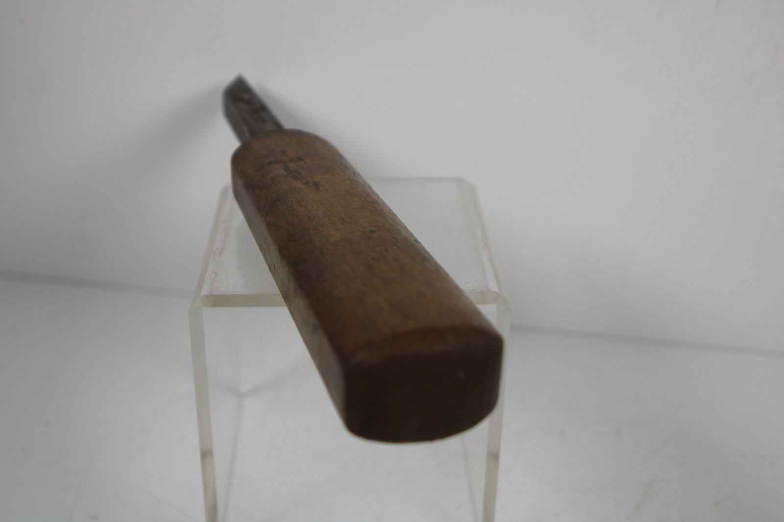 Fine Vintage Von Berg 1/2″ Cast Steel Pig Sticker Mortise Chisel Inv#JB11