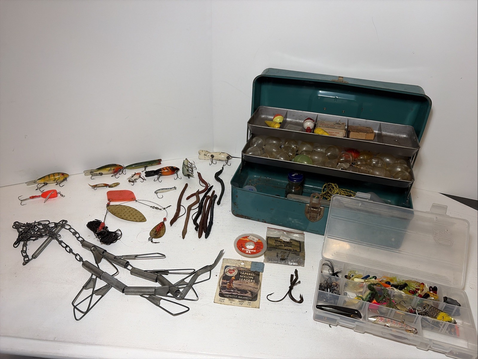 Vintage Liberty Steel Teal Green Metal Tackle Tool Box w Embossed Ruler + Extras