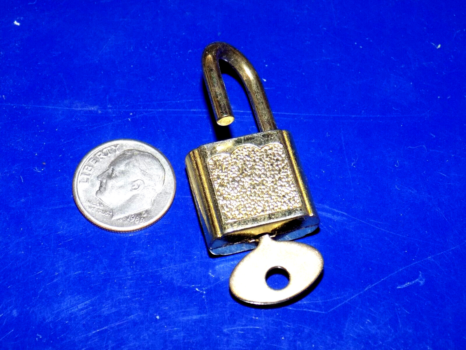 Vintage Miniature Padlock w/Working Key – Jewelry Box, Luggage, etc..