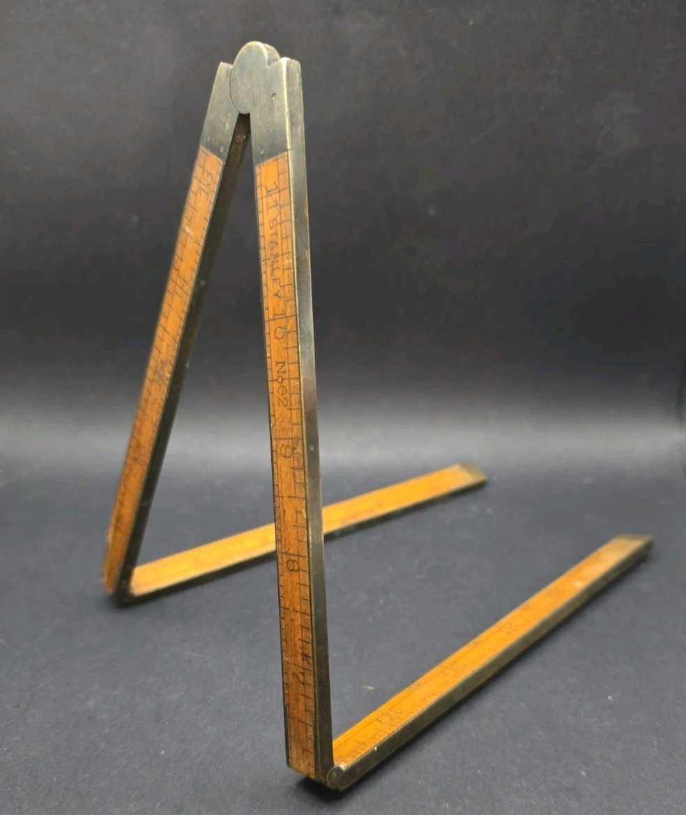 Vintage Stanley No.62 ~ 24 Inch Folding Wooden Ruler / Level