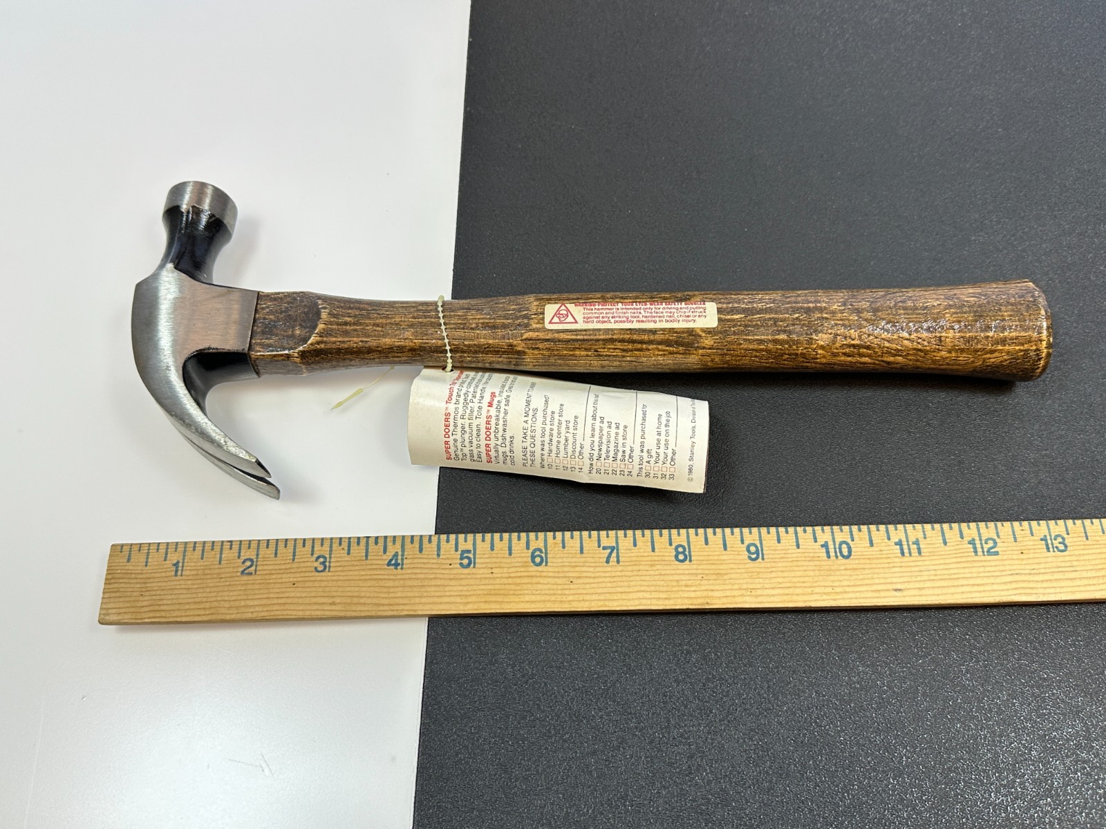 Stanley Tools USA (NOS NEW) H111 1/2 16oz Claw Hammer, Grained Wood Handle, Tag