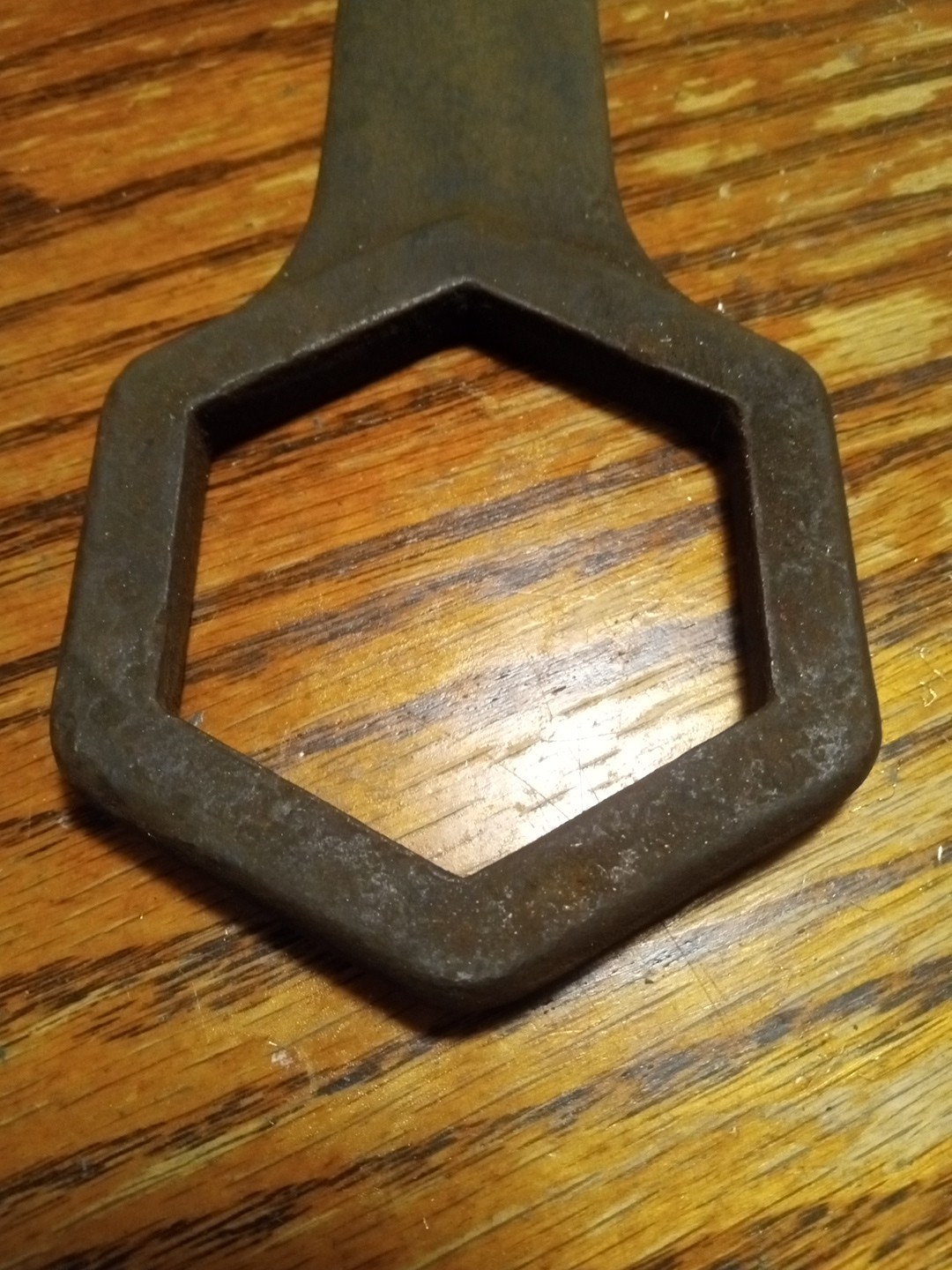 VTG FAIRMOUNT CLEVE HUB CAP WATER PUMP WRENCH TOOL KIT 1 7/16″ BY 2 1/8″