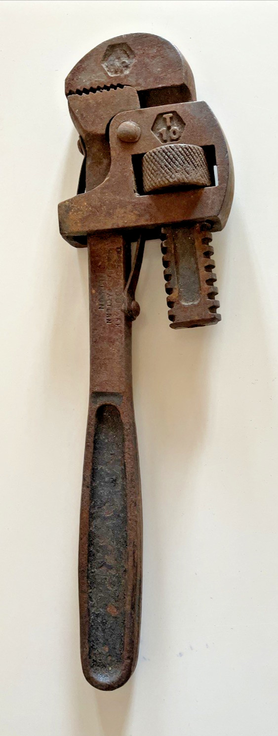 Antique Stillson Patern No. 10 Trimont MFG Co. Adjustable Pipe Monkey Wrench 10”