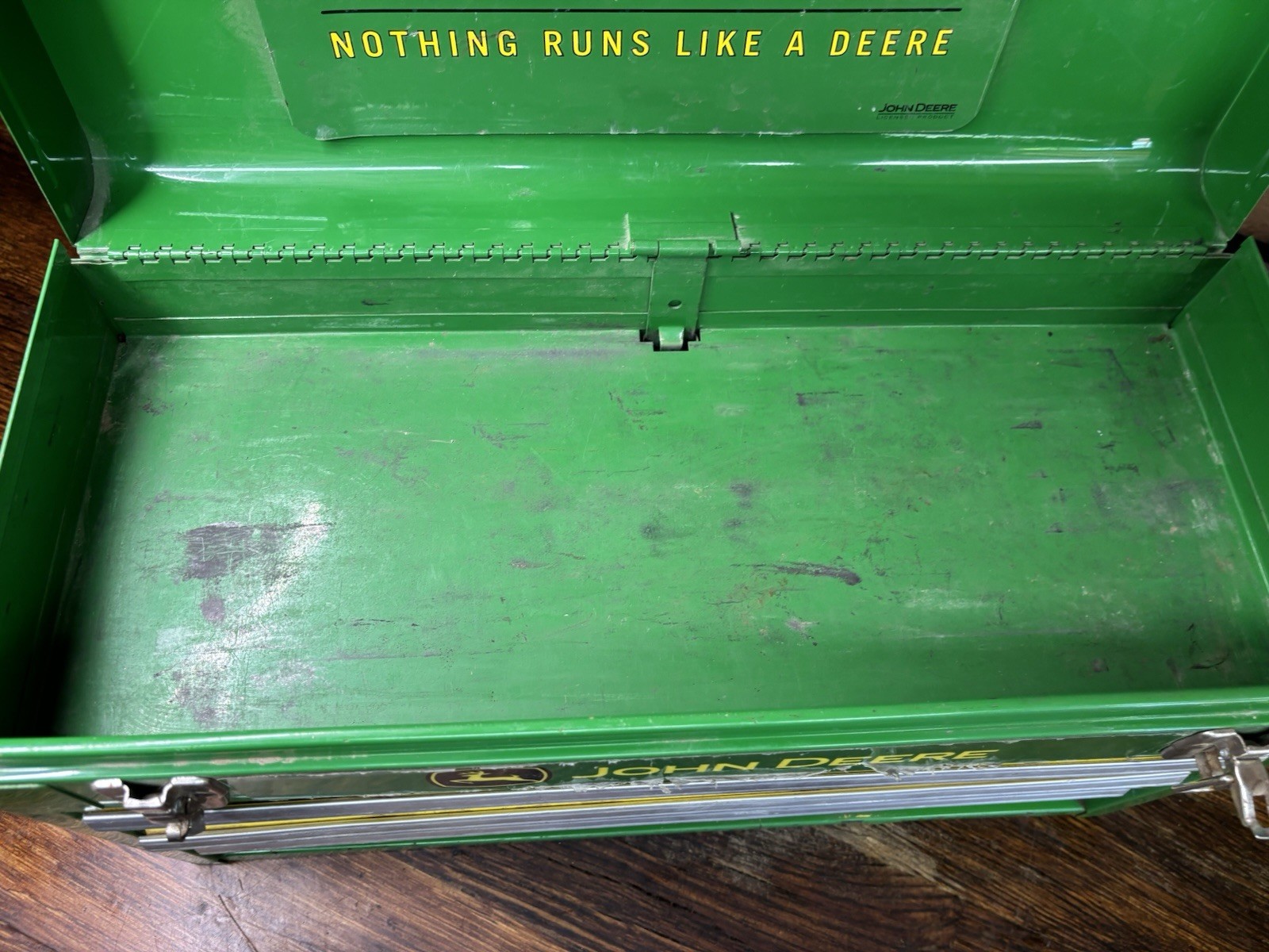 Green & Yellow John Deere 20.5” Portable Chest Tool Box With Drawers by Waterloo