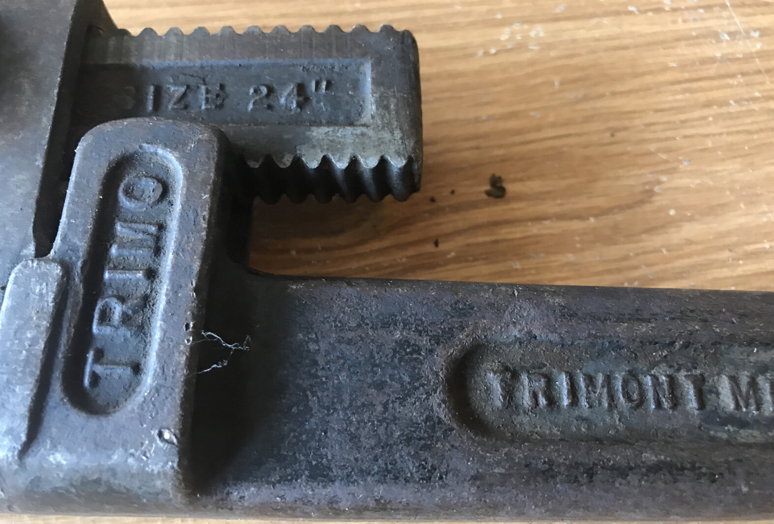 Vintage Trimo Alloy Size 24″ Adjustable Pipe Wrench Trimont Mfg Co 1918 Pat’d
