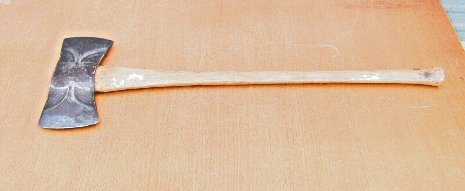 Double bit axe